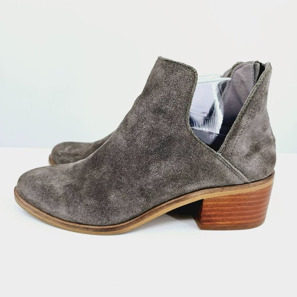 Steve Madden Lancaster Bootie 7.5 Grey Suede Leather Stacked Block Heel Zip Back - Picture 8 of 13